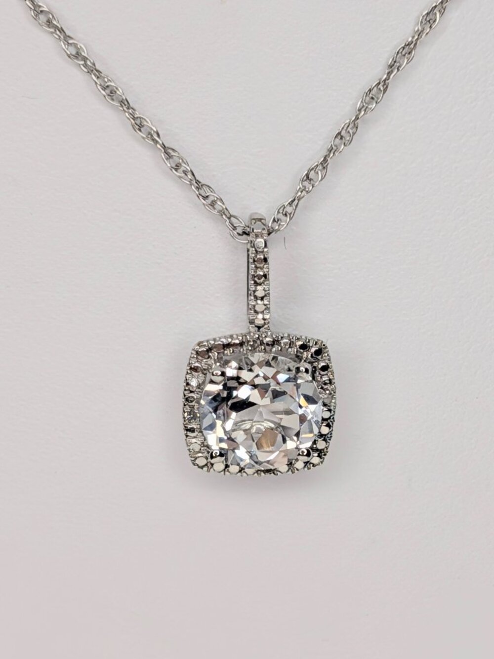 NEW 18 inch sterling silver and CZ pendant necklace